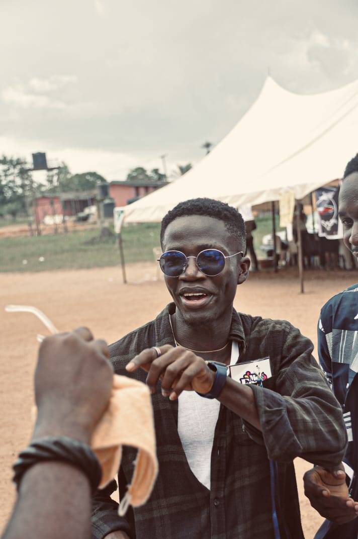 A guest in sunglasses enjoying MedFest 2.0